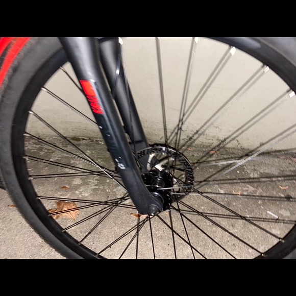 Bicycle - Picture 4 of 5